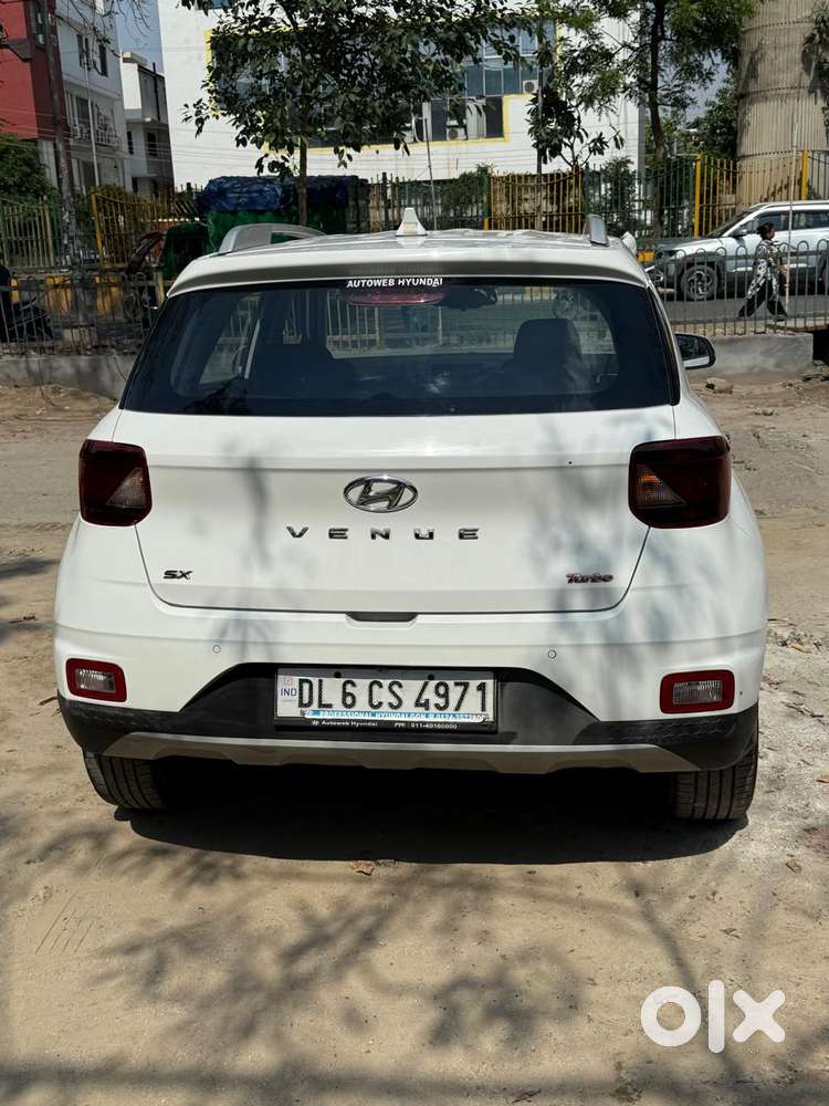 Hyundai Venue 1.0 Sx Turbo Dct, 2020, Petrol