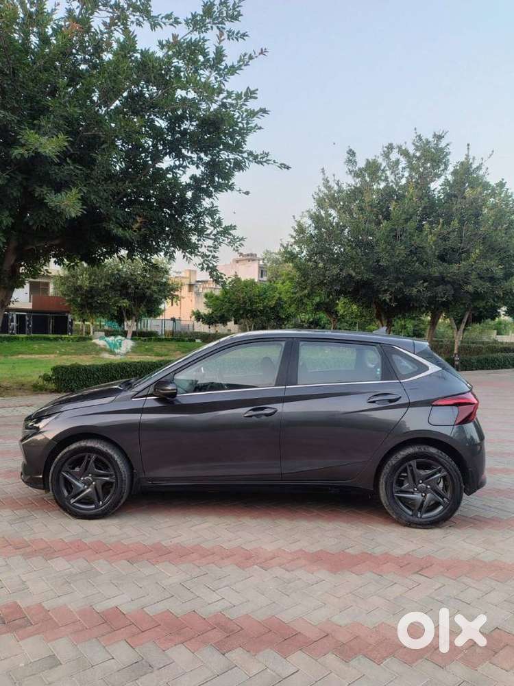 Hyundai I20 Sportz 1.2 Mt, 2023, Petrol