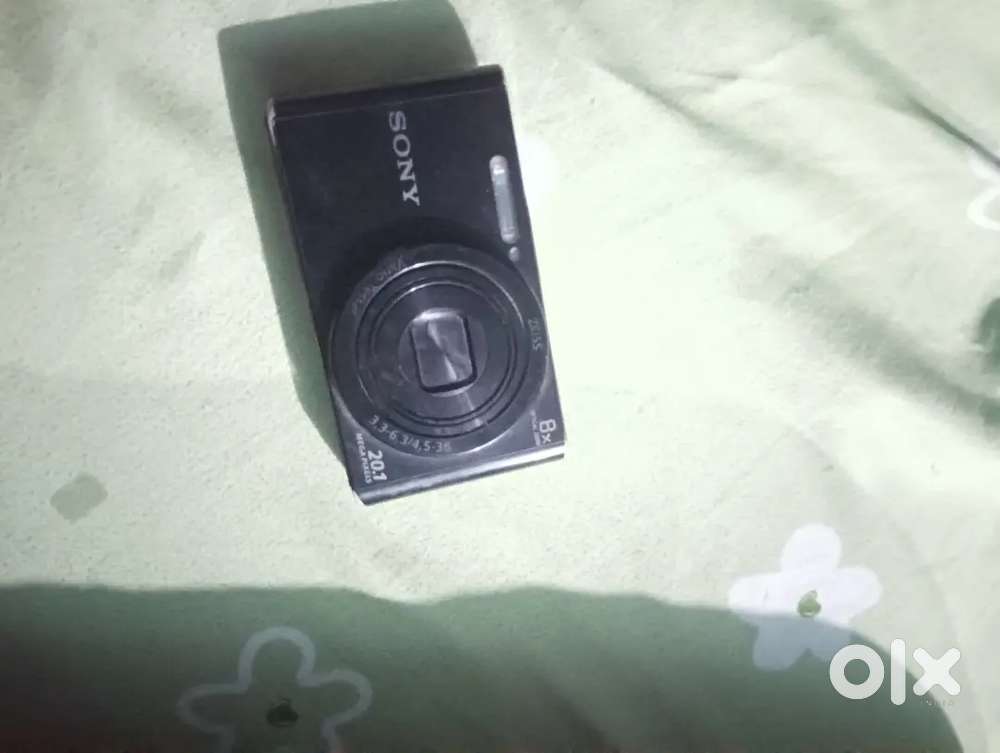 I am selling my sony cyber shot megapixel Cameras Lenses