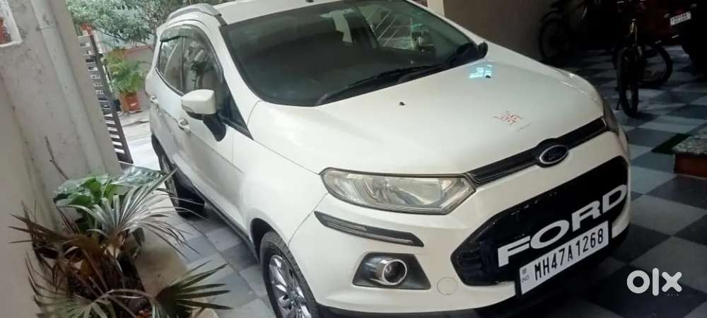 Ford Ecosport 2015 Model मैनुआल पेट्रोल