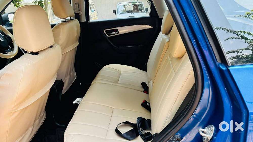 Toyota Urban Cruiser 1.5 Premium Grade Dual Tone At, 2021, Petrol