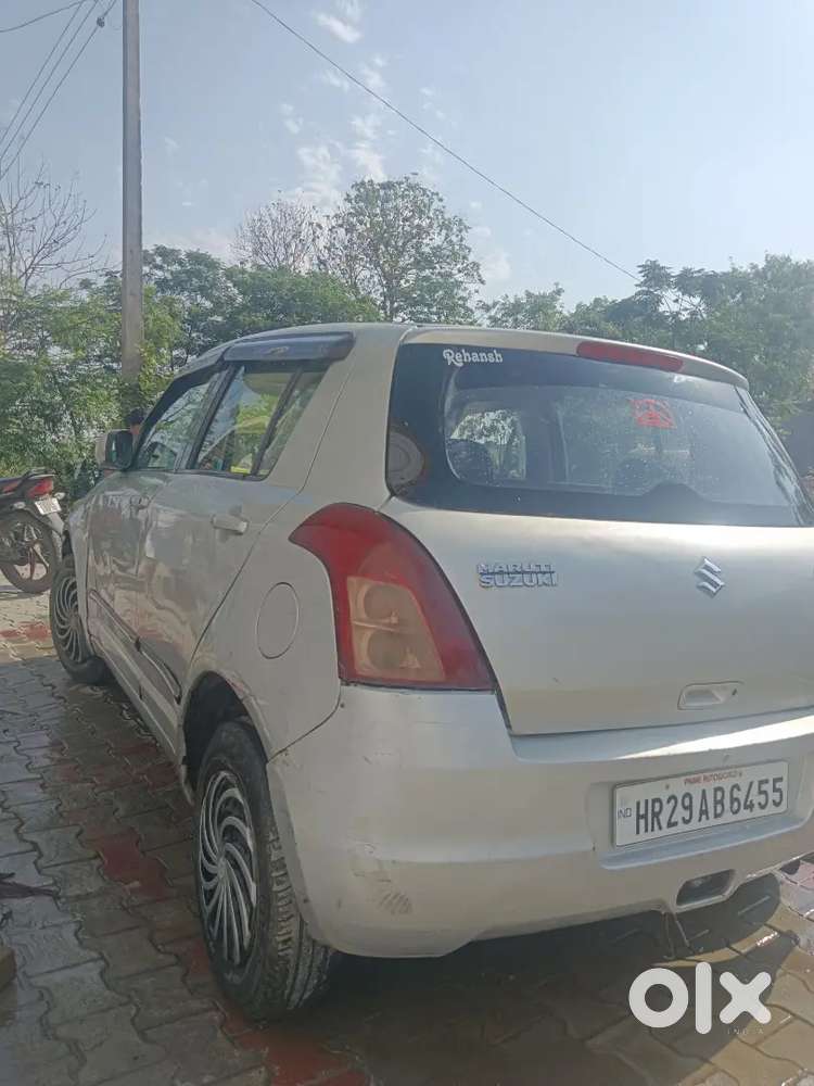 Maruti Suzuki Swift 2012