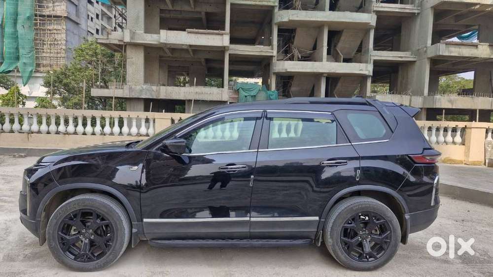 Tata Safari Accomplished X Plus 7 Str Dark Edition At, 2025, Diesel