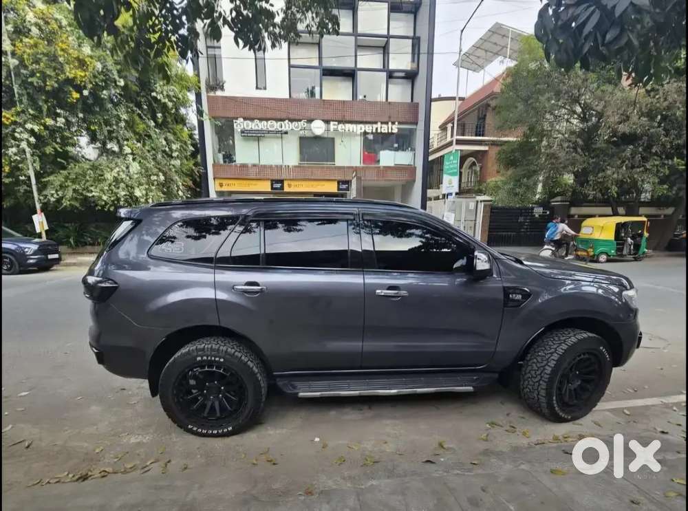 Ford Endeavour 3.2 2017