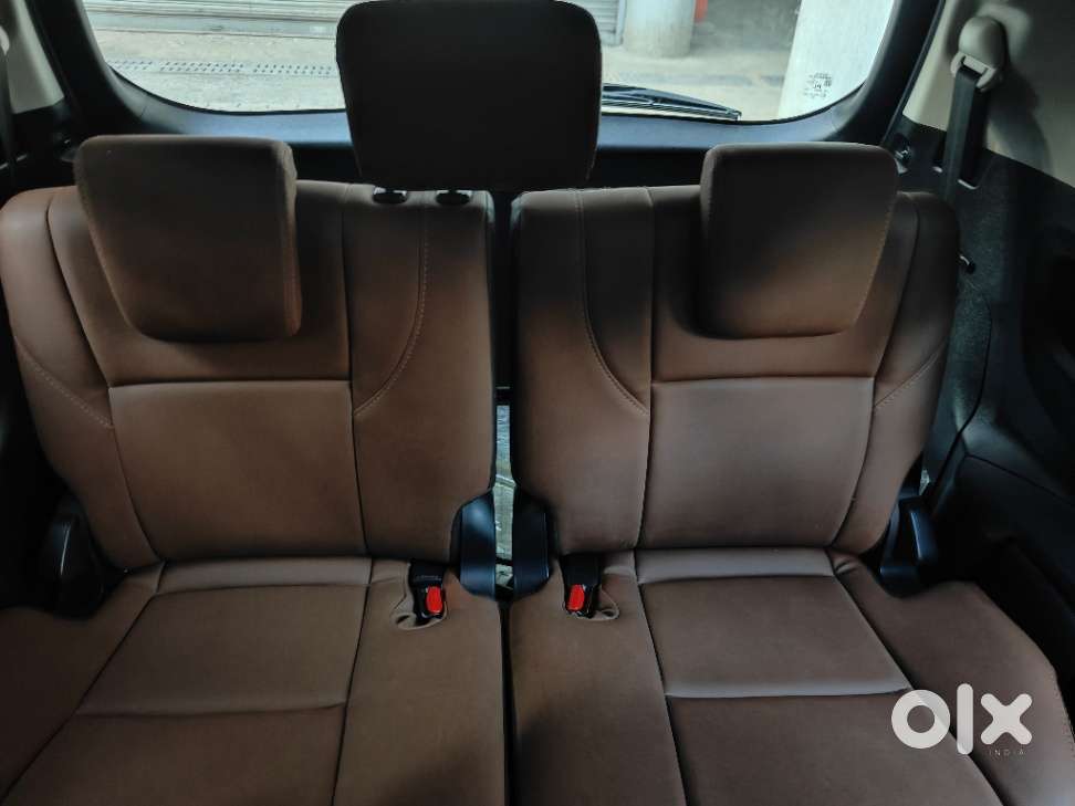 Toyota Innova Crysta 2.8 Gx At 8s, 2022, Petrol
