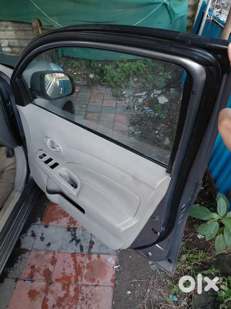 Nissan Sunny Diesel 2013