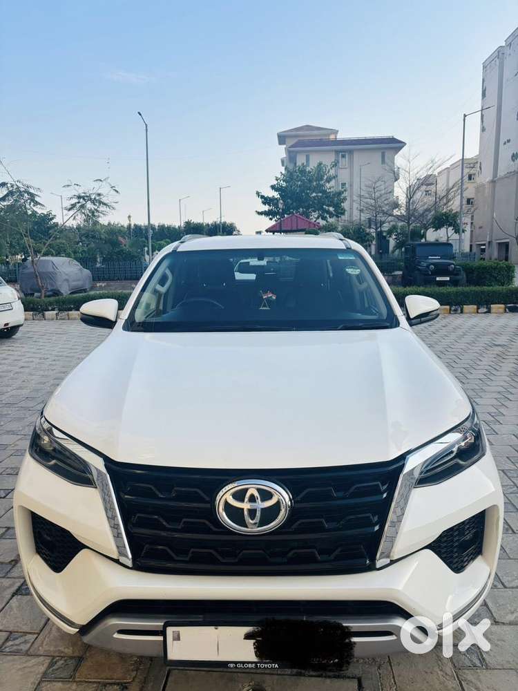 Toyota Fortuner 4x2 At 2.8 Diesel, 2023, Diesel