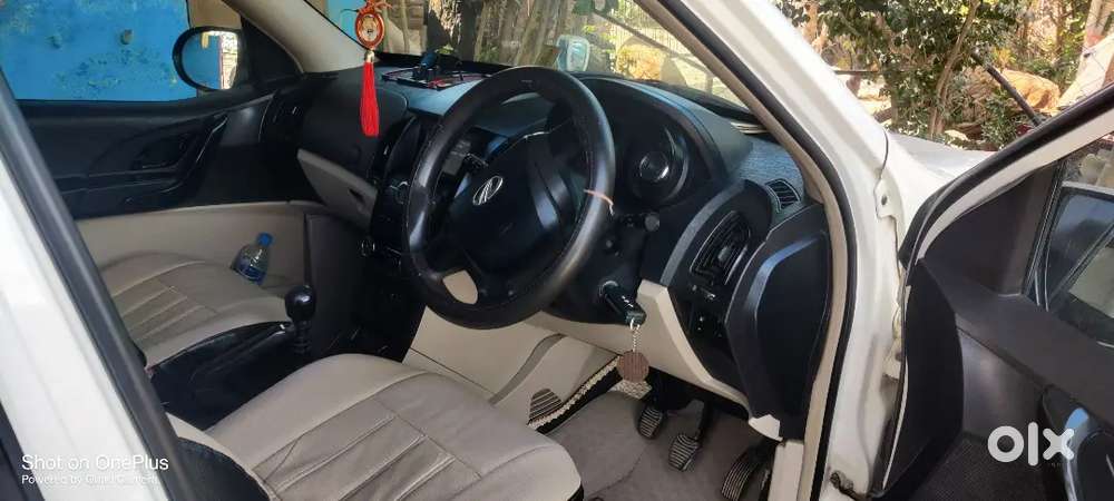 Mahindra Xuv500 2016 Diesel 73000 Km Driven
