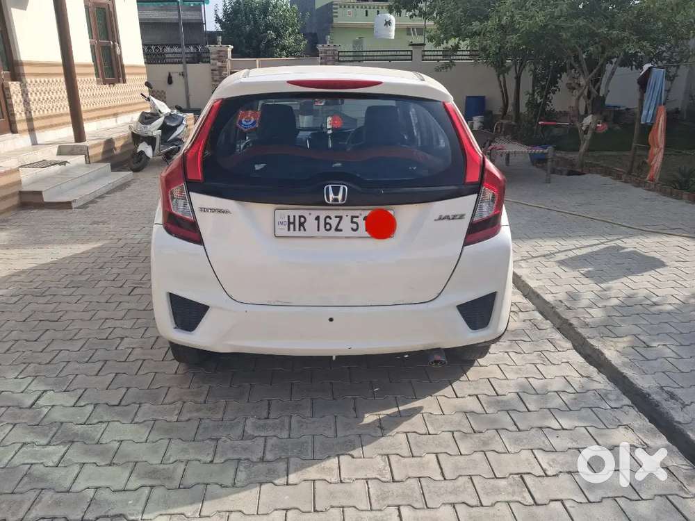 Honda Jazz 2016 Petrol + Cng