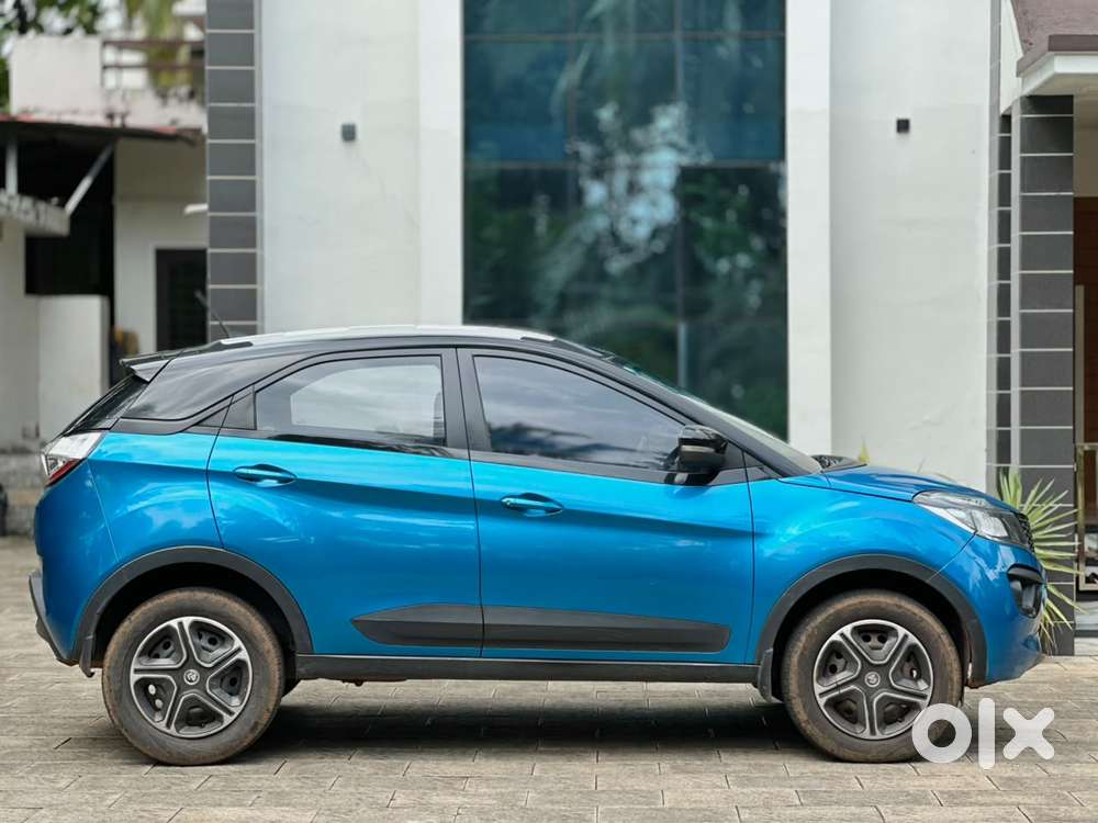 Tata Nexon 1.2 Revotron Xma Amt (s), 2018, Diesel