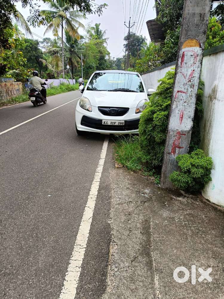 Honda Brio 2013 Petrol Good Condition