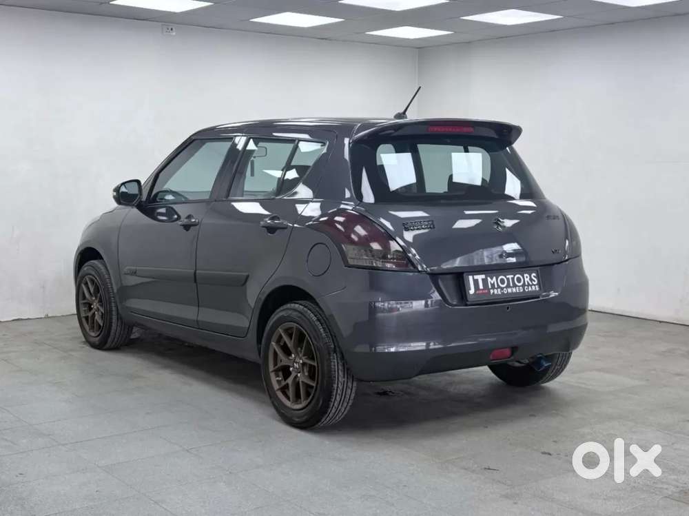 Maruti Suzuki Swift Vxi 1.2 Abs Bs-iv, 2017, Petrol