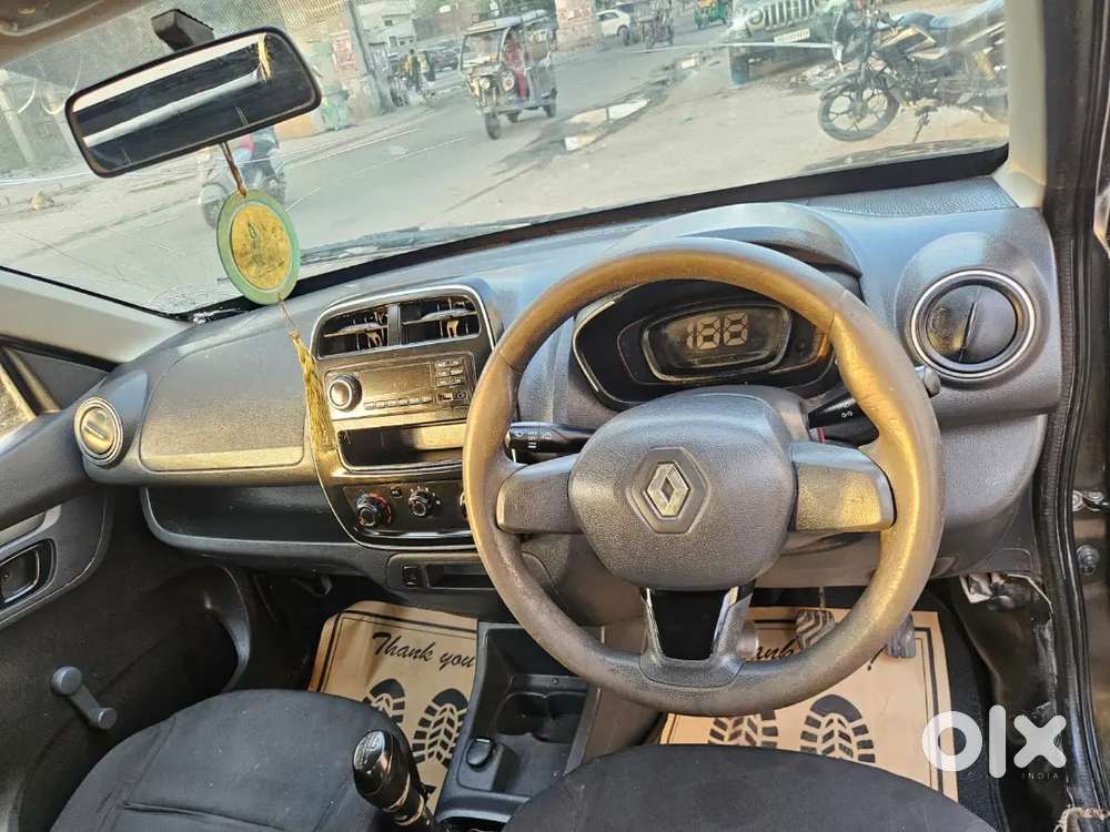 2016 Bata 17 Kwid Rxl
1 Owner Car All Original
Brand New Tyres
