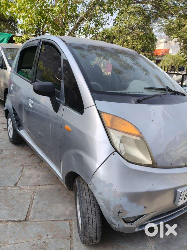 Tata Nano Xe, 2010, Petrol