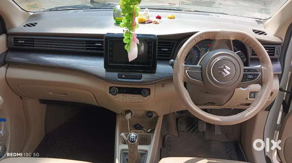 Car Good Condition Well Maintained, Show Room Services Very Low Km Dri