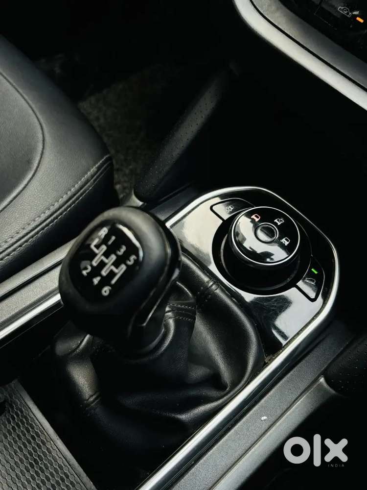 Tata Harrier 2020 Nov 94000 Km Driven With Drive Controls Subwoofer