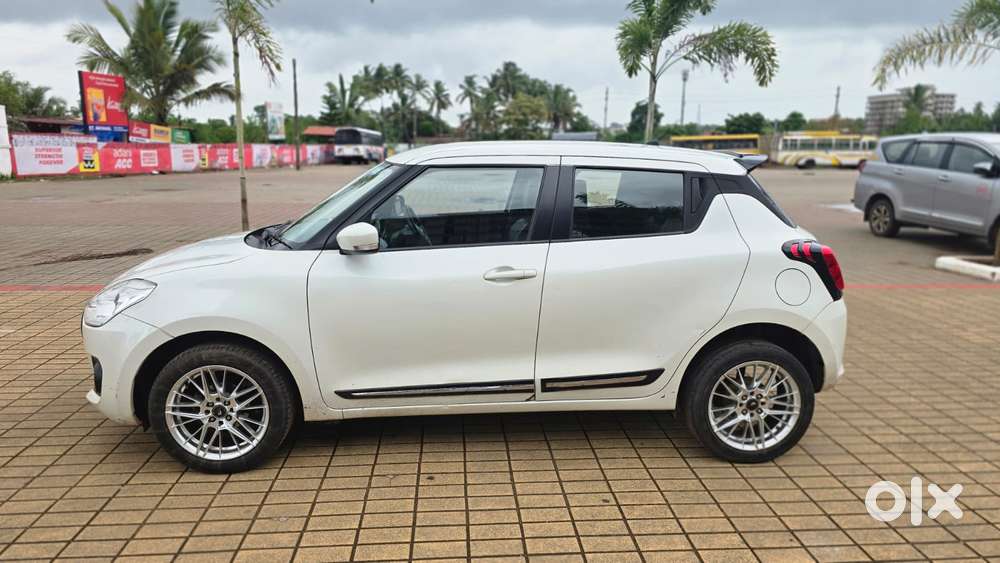 Maruti Suzuki Swift Vxi + Manual, 2020, Petrol