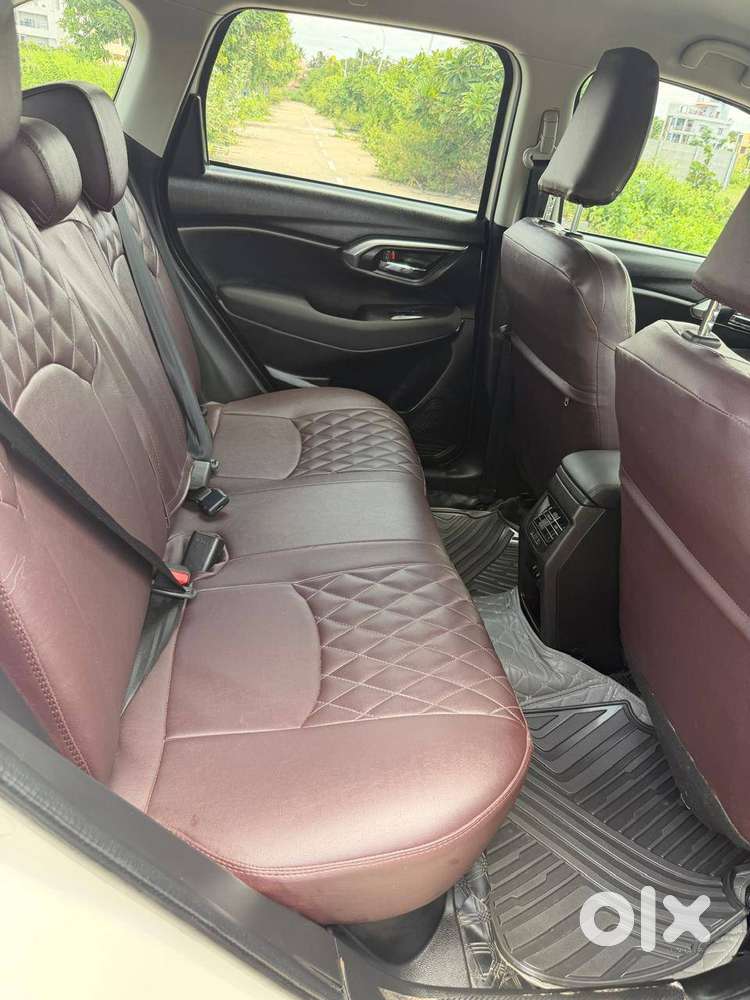 Toyota Urban Cruiser 2024 Hyryder Petrol Hybrid