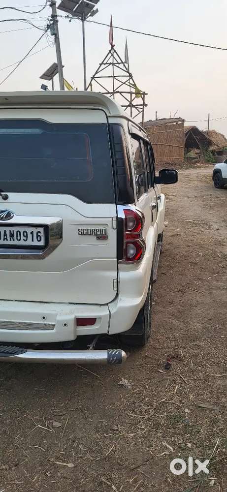Mahindra Scorpio 2015
