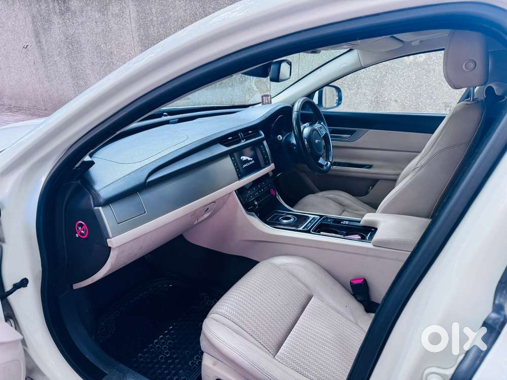 Jaguar Xf Diesel 2017 Vvip Number