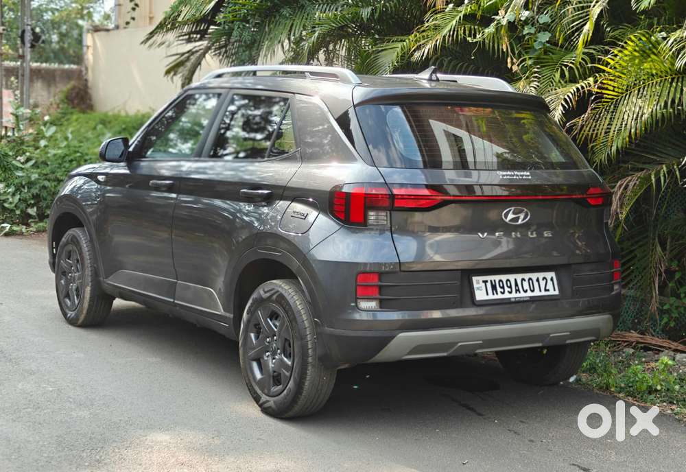 Hyundai Venue S 1.2 Petrol, 2024, Petrol