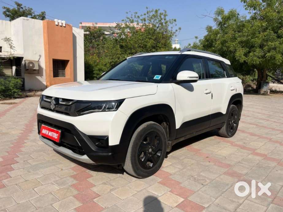 Maruti Suzuki Brezza 1.5 Zxi At Smart Hybrid, 2023, Cng & Hybrids