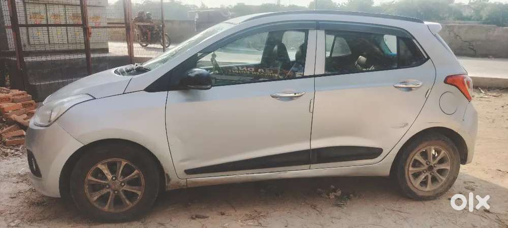 Selling My Grand I10 Asta