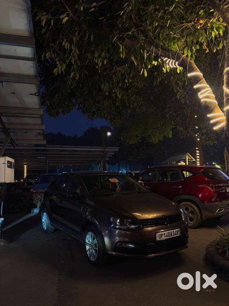 Volkswagen Polo October 2016 Petrol  Manual In Excellent Condition.