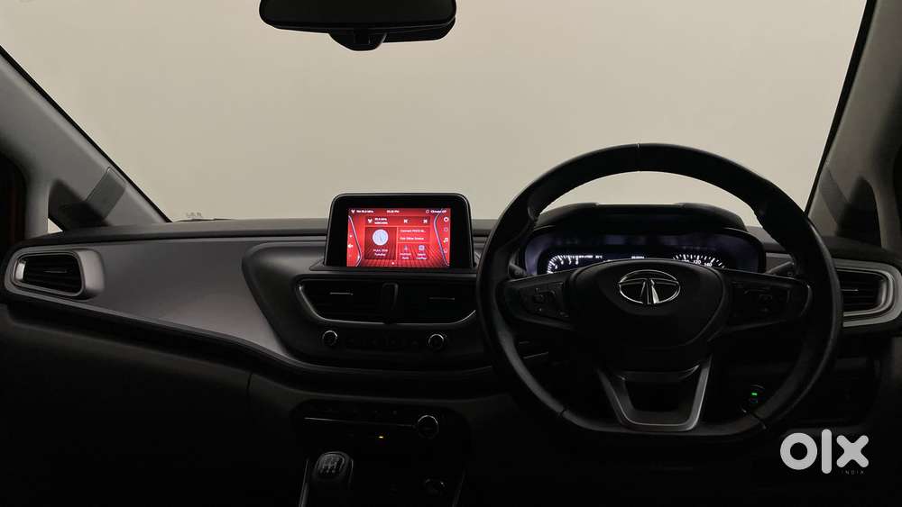 Tata Altroz Xz, 2021, Petrol