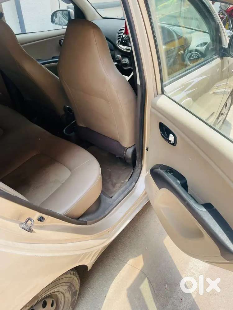 Hyundai I10 
2010 Model 
2nd Owner
