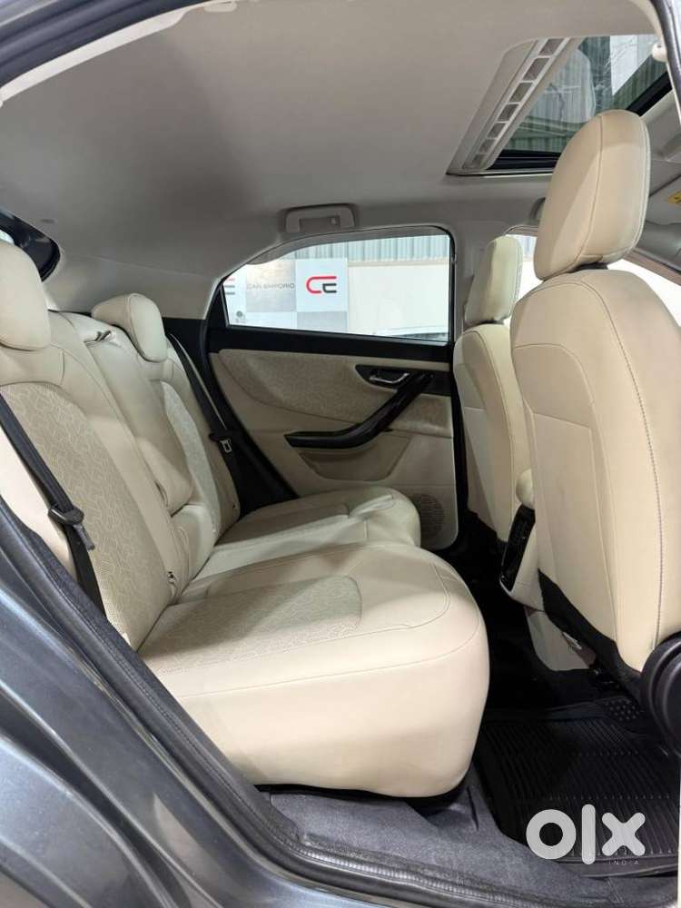 Tata Nexon 1.2 Revotron Xza Plus (o) Amt, 2020, Petrol