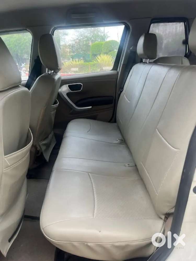 Very Well Maintained Tuv300 Diesel