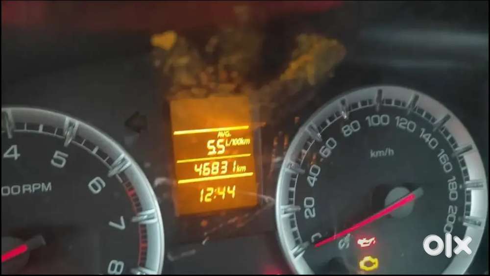 Maruti Suzuki Swift 2012 Petrol 50300 Km Driven