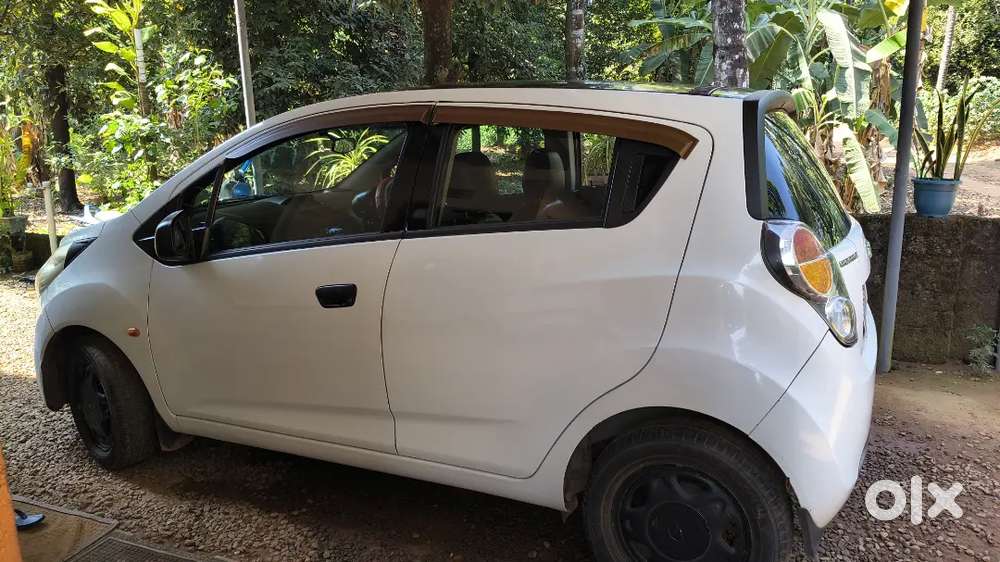 Chevrolet Beat 2010 Petrol 76500 Km Driven