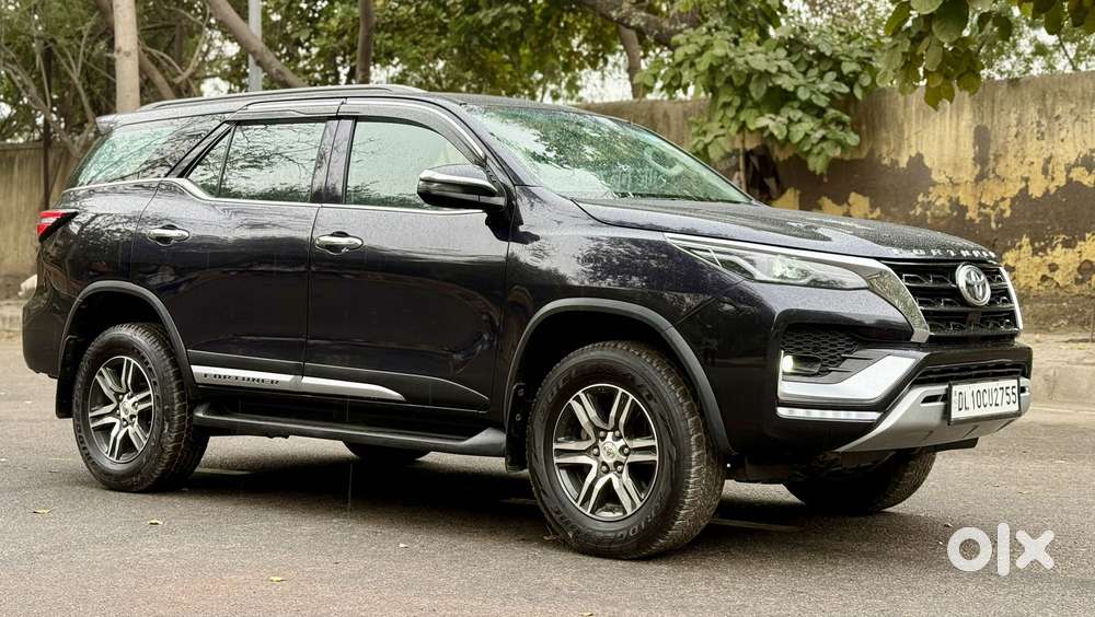 Toyota Fortuner 4x2 At 2.7 Petrol, 2023, Petrol
