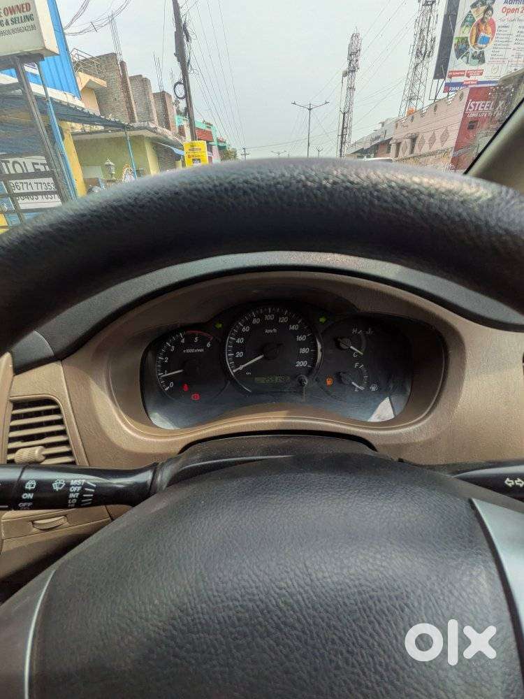 Toyota Innova 2.5 G (diesel) 8 Seater, 2016, Diesel