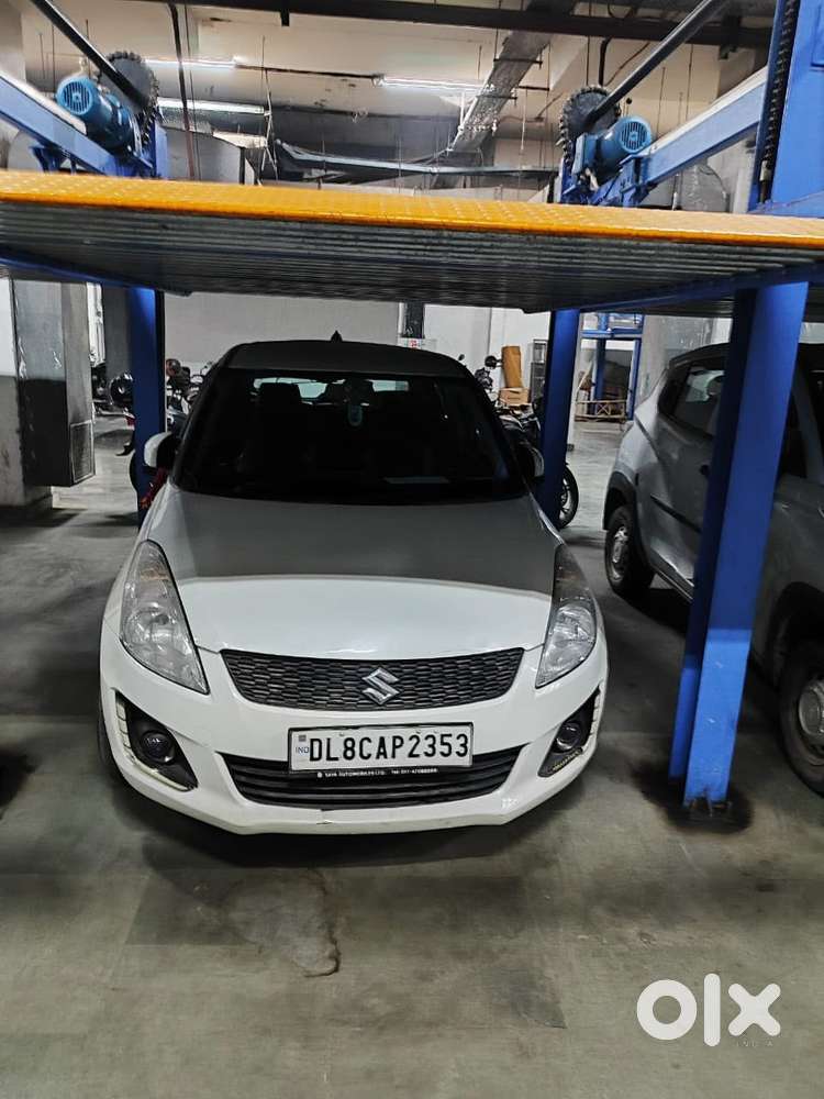 Swift Dlx Petrol 2016