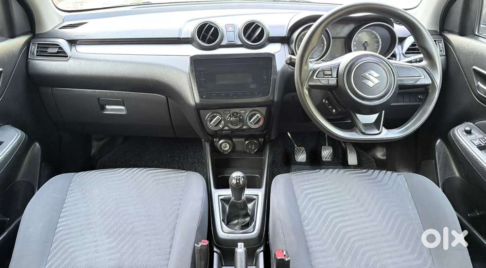 Maruti Suzuki Swift Vxi + Manual, 2022, Petrol