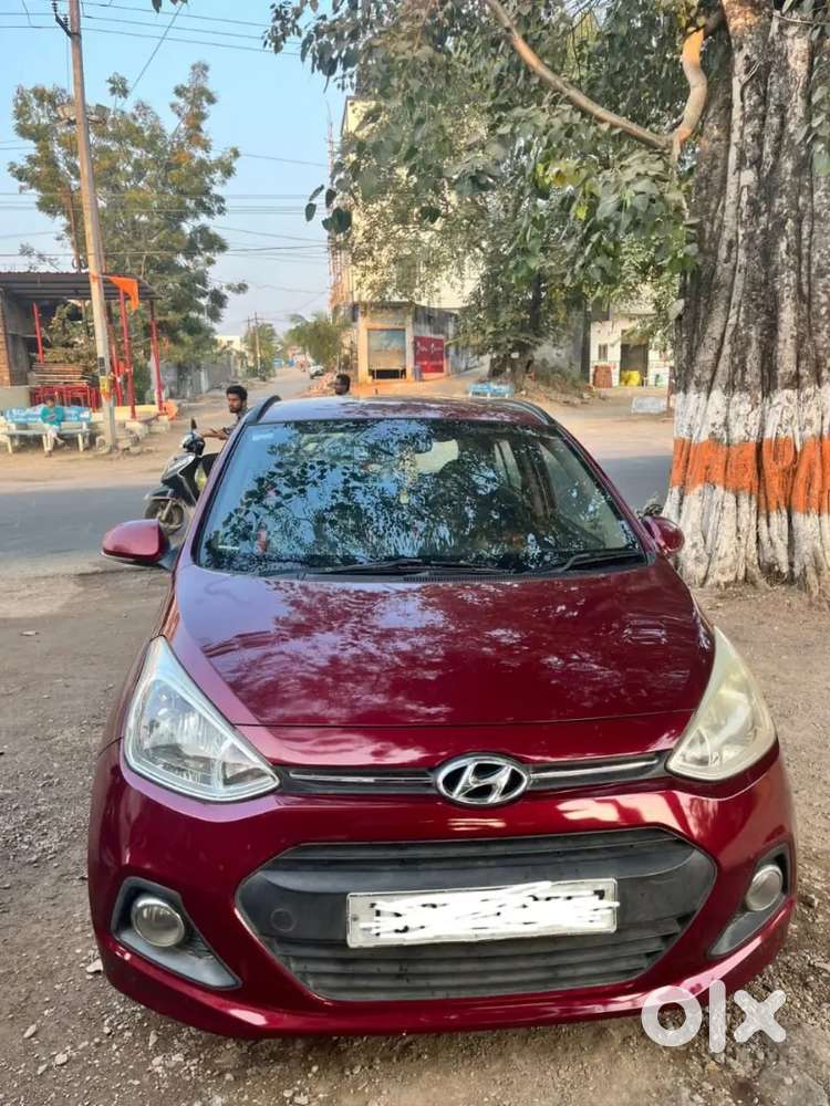 Hyundai Grand I10 2014 Petrol 95000 Km Driven