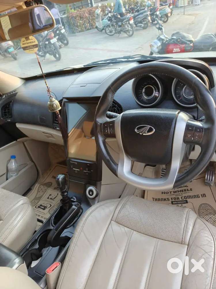 Mahindra Xuv500 Sportz 2017