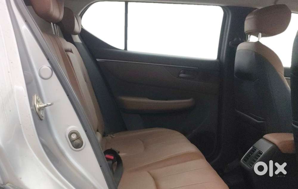 Honda Elevate Zx Cvt, 2023, Petrol