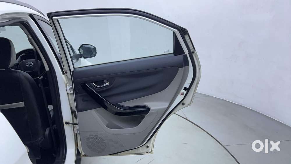 Tata Nexon 1.2 Revotron Xz Plus, 2019, Petrol