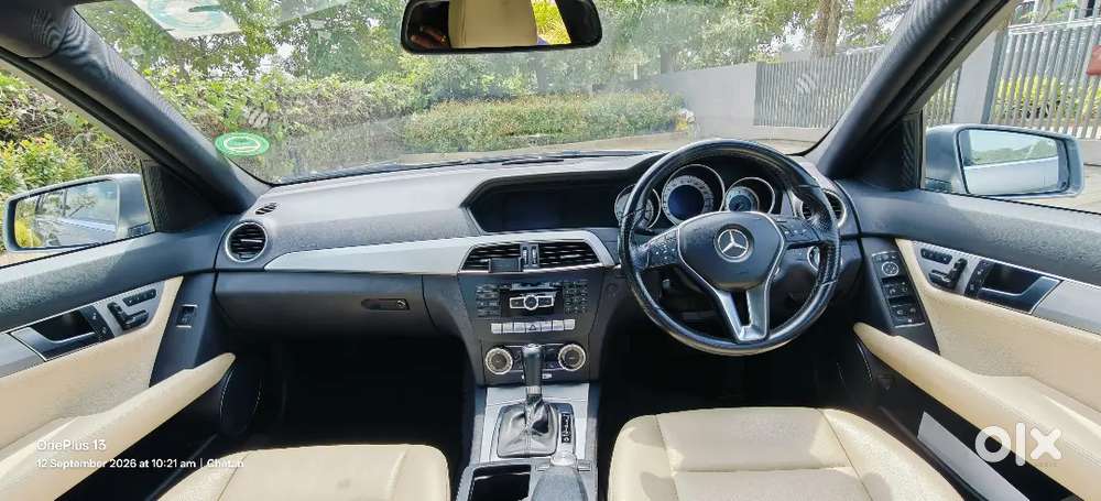 Mercedes-Benz C-Class 220D Avantgarde Diesel