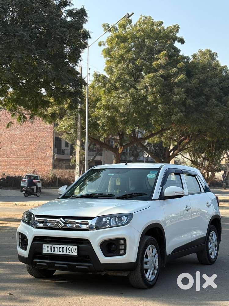 Maruti Suzuki Brezza 1.5 Lxi Smart Hybrid, 2021, Petrol