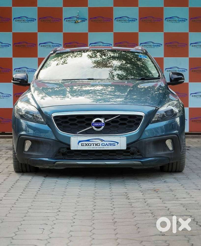 Volvo V40 Cross Country D3 Inscription, 2014, Diesel