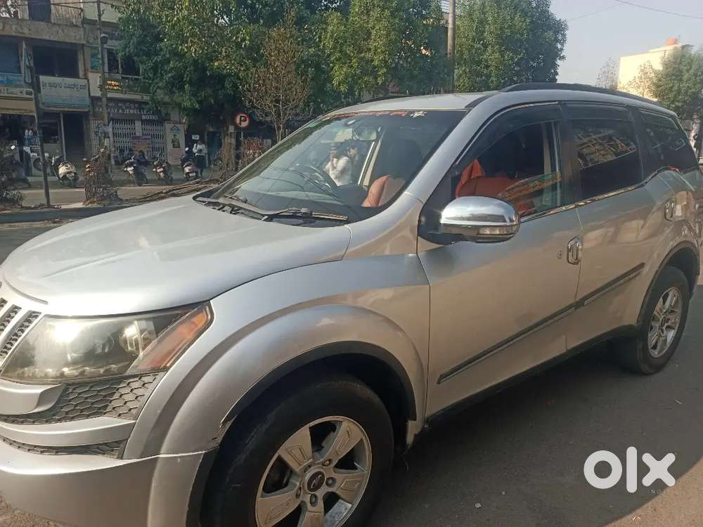 Mahindra Xuv500 2012 Diesel 135000 Km Driven