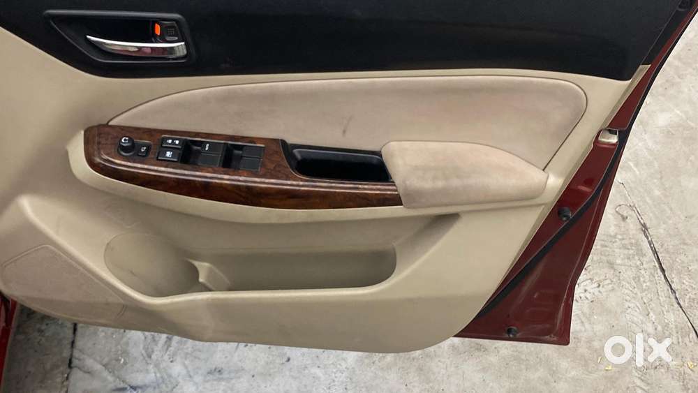 Maruti Suzuki Swift Dzire Amt Zxi, 2019, Petrol
