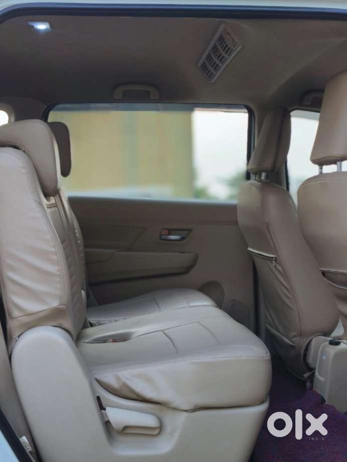 Maruti Suzuki Ertiga Vxi At Petrol, 2022, Petrol