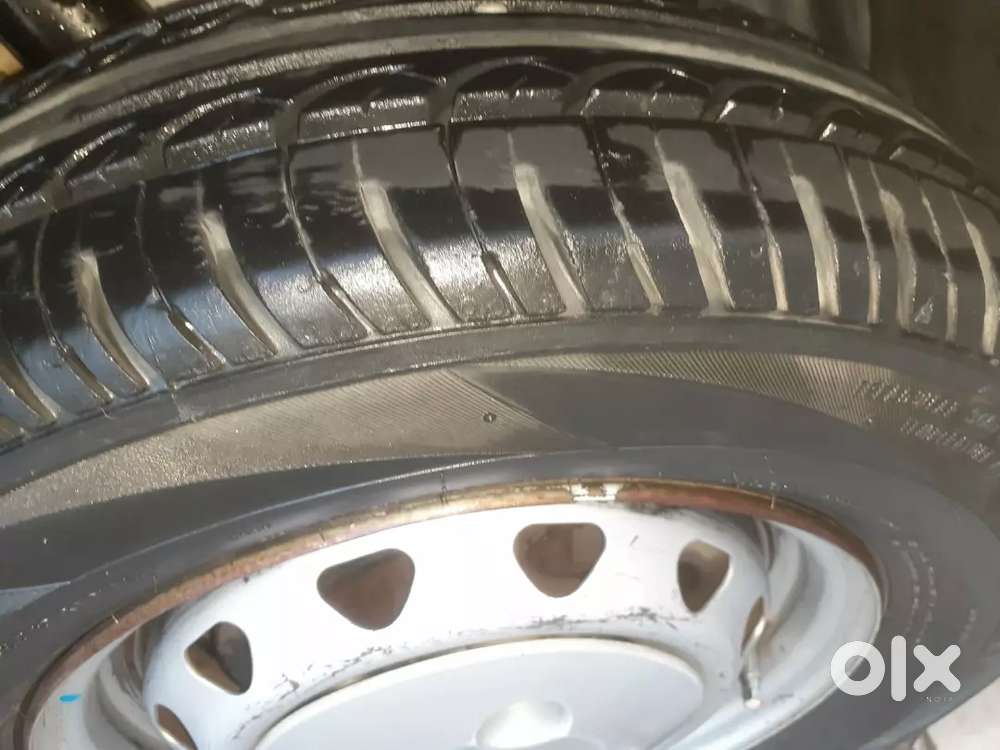 Pb No,new Battery Amaron, 4 Tyre 9500%,1 Tyre New 100%,ac And Heat Ok