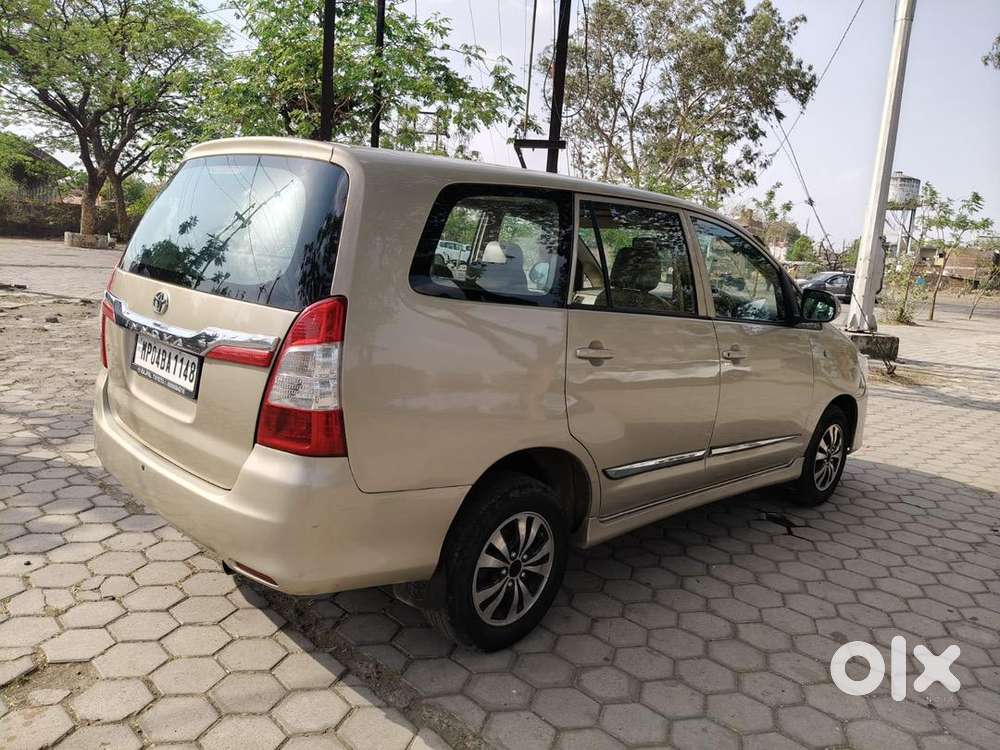 Toyota Innova 2004 Diesel Well Maintained